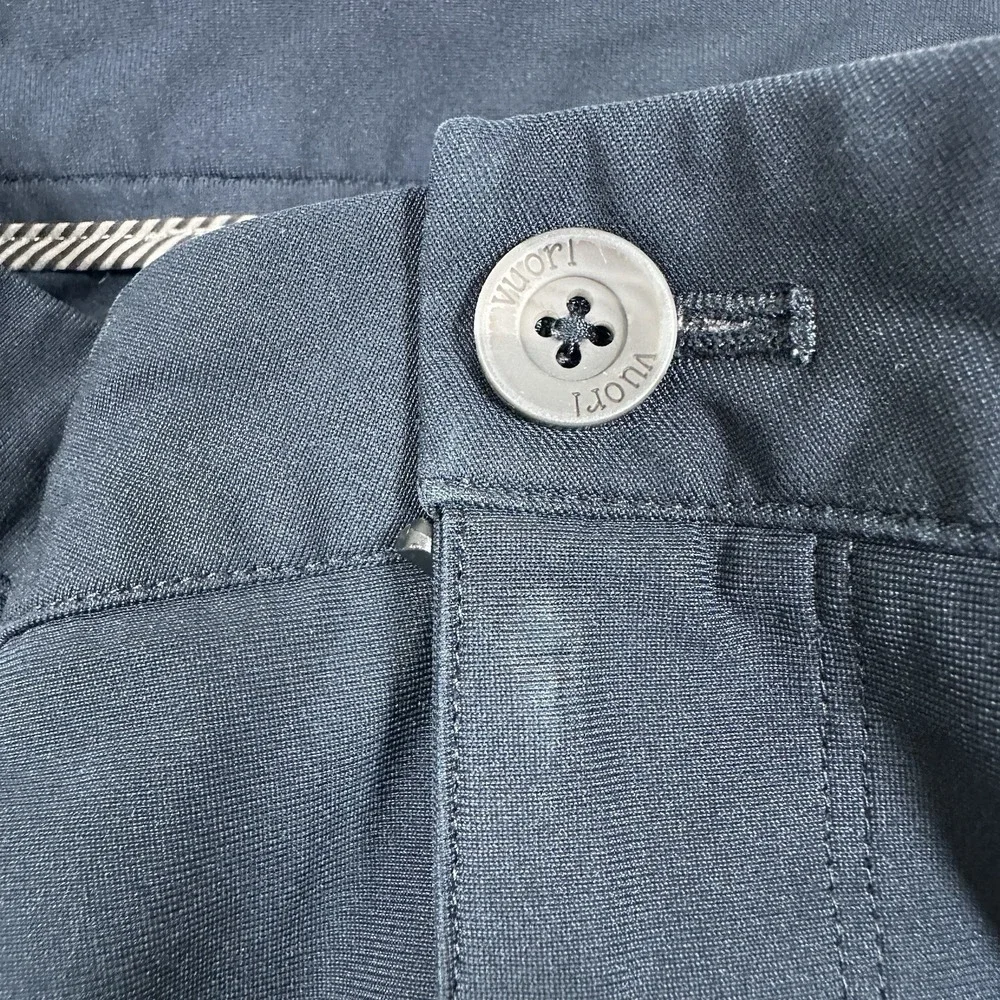 Vuori Pants Mens Size 34x29 Blue Meta Tech Performance Modern Preppy Chino - Picture 8 of 9